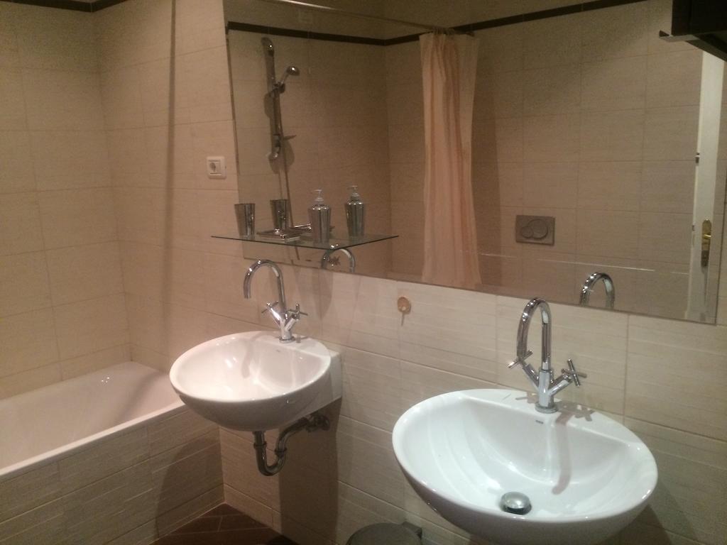 Judit Apartman Apartment Budapest Bilik gambar